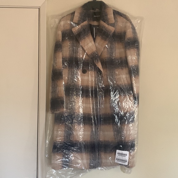 Madewell Courton Cocoon Coat in Plaid - Picture 9 of 11